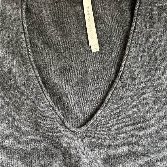 Babaton Cashmere Sweater - Picture 3 of 4